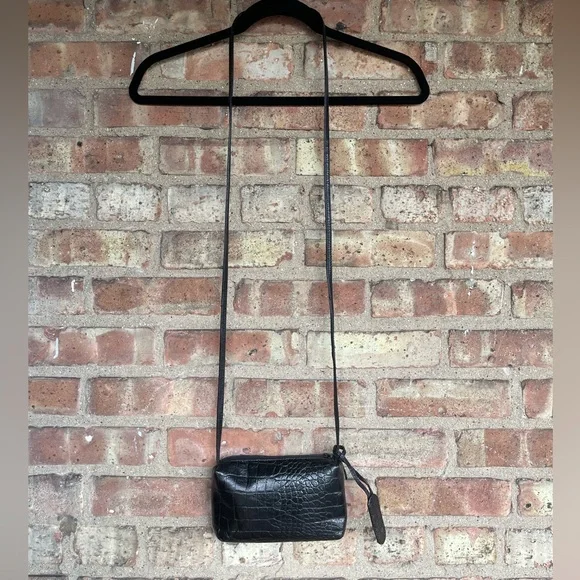 Carlos Falchi Croc Embossed Mini Square Crossbody🖤 - Picture 3 of 14